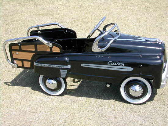 �y�_���J�[�E�u���b�N�E�G�X�e�[�g���S��